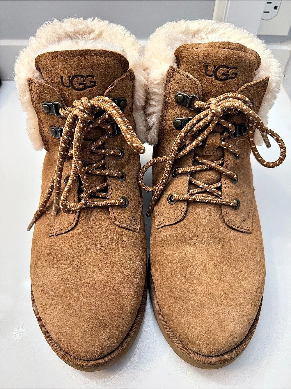 UGG Romely Heritage Women's Suede Winter Boots US 8.5
